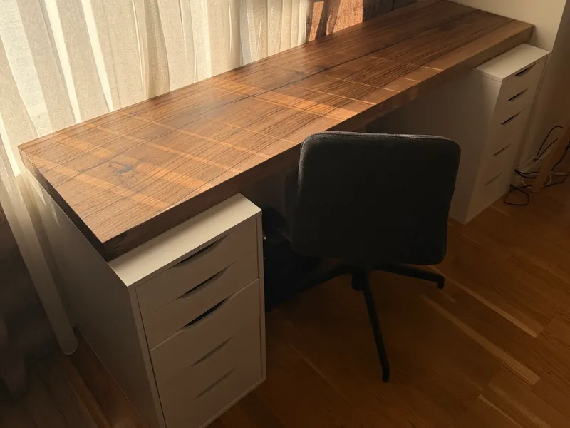Walnut Studio Desk, 1.80 m Single-Piece Top